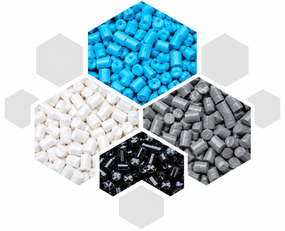 Polycarbonate (PC) granules